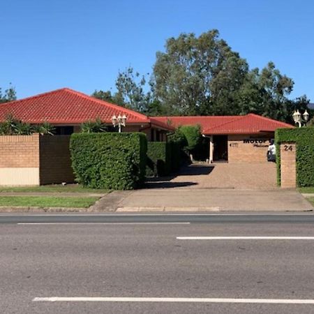 Muswellbrook Motor Inn Exterior photo